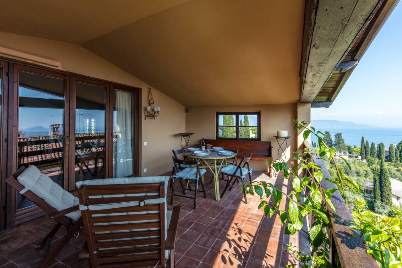La Baita Gardone Riviera Exterior photo